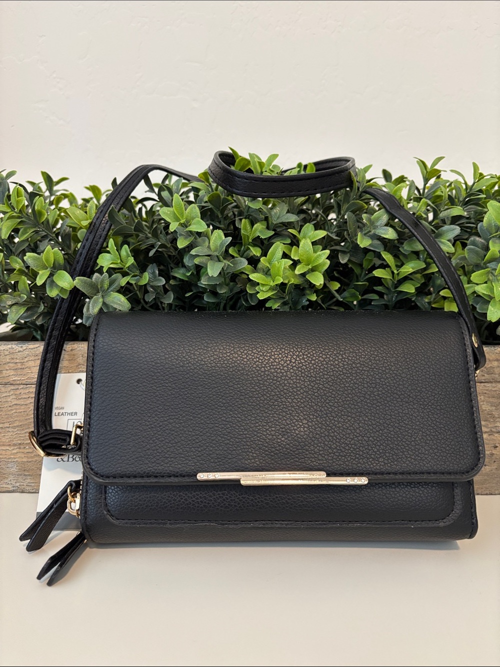 New Donna & Becky Vegan Leather Black Crossbody Bag